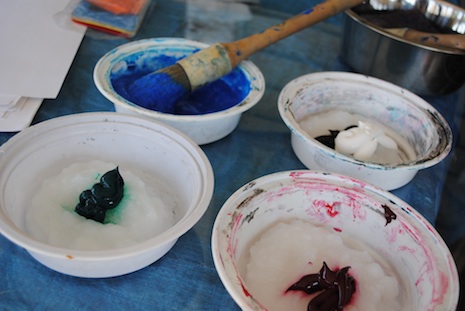 pigments paste paper